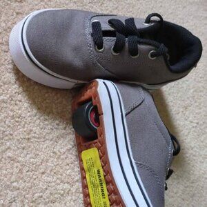 Heelys youth 13c size